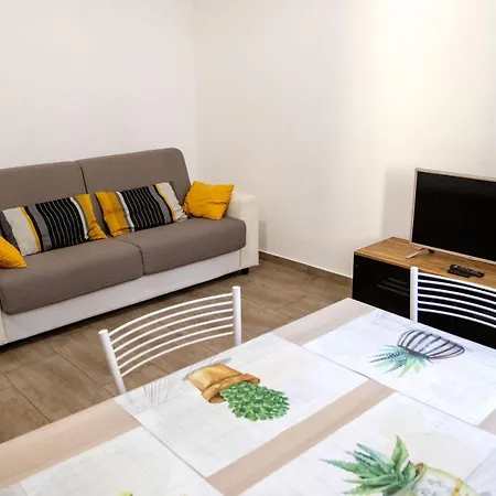 Apartment Sannio Deluxe - San Giovanni Rome
